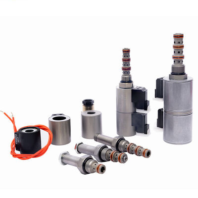Wtykacz w 5 portów 3 Way Solenoid zawór hydrauliczny 12V / 24V z podwójnym złączem