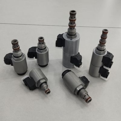 Przemysłowy wkład zaworu magnetycznego 4 portów wkład zaworu hydraulicznego elektromagnetycznego
